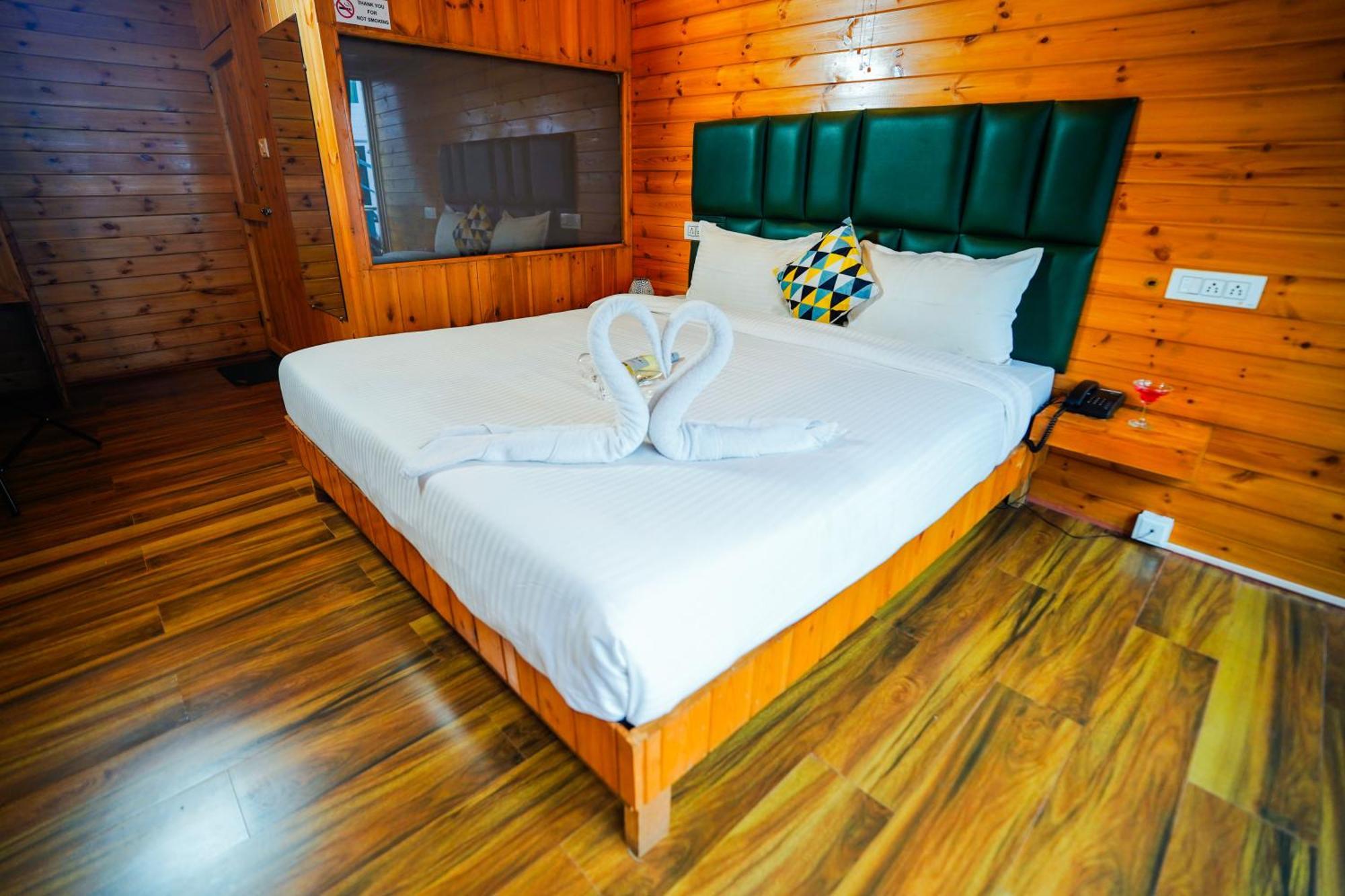 Bayview Cottage Pool Anjuna Ngoại thất bức ảnh